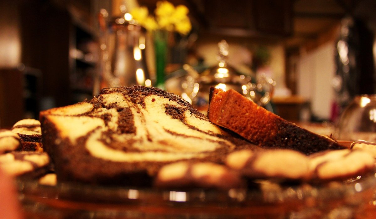 Classic Sticky Toffee Pudding with Warm Sauce